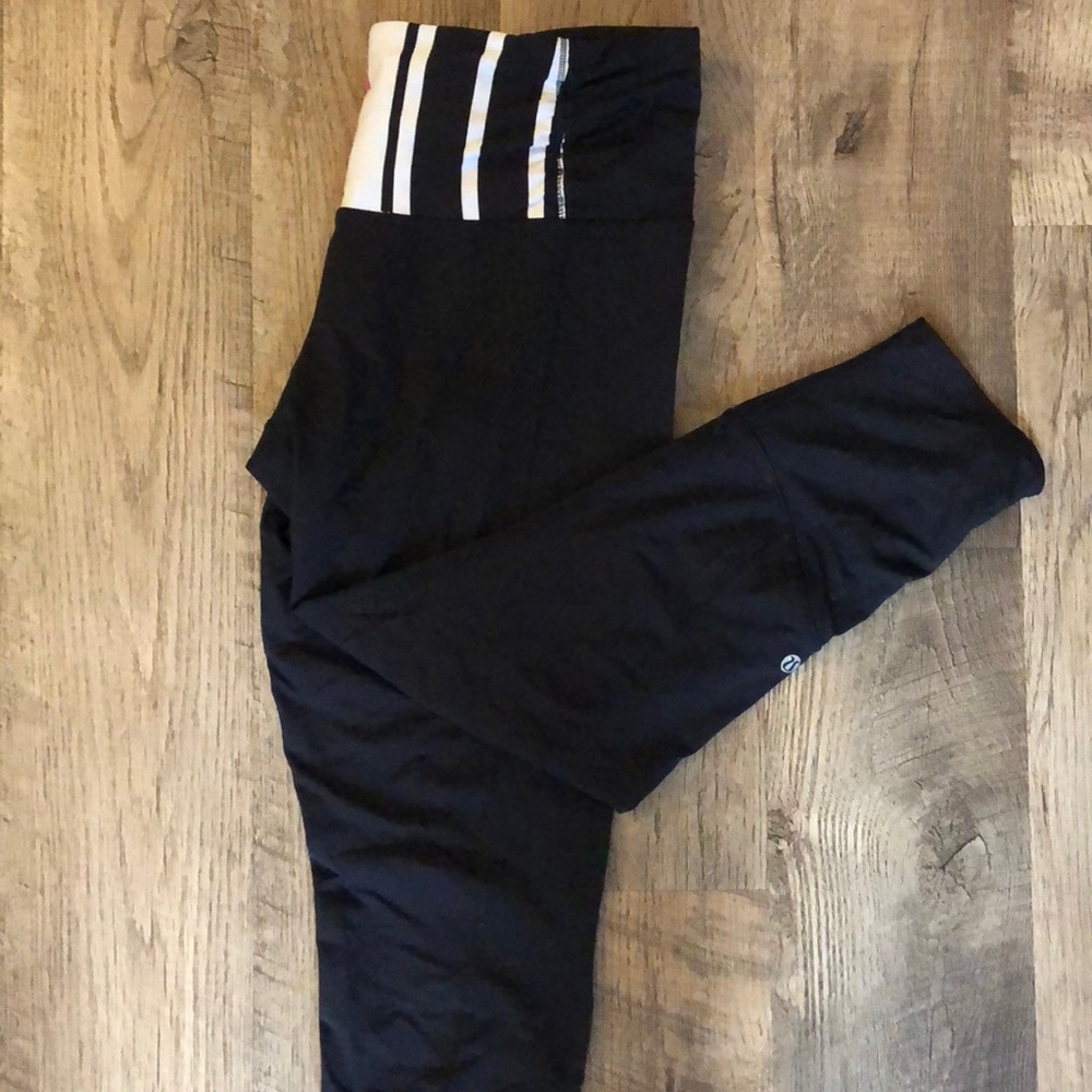 {Lululemon} Capris